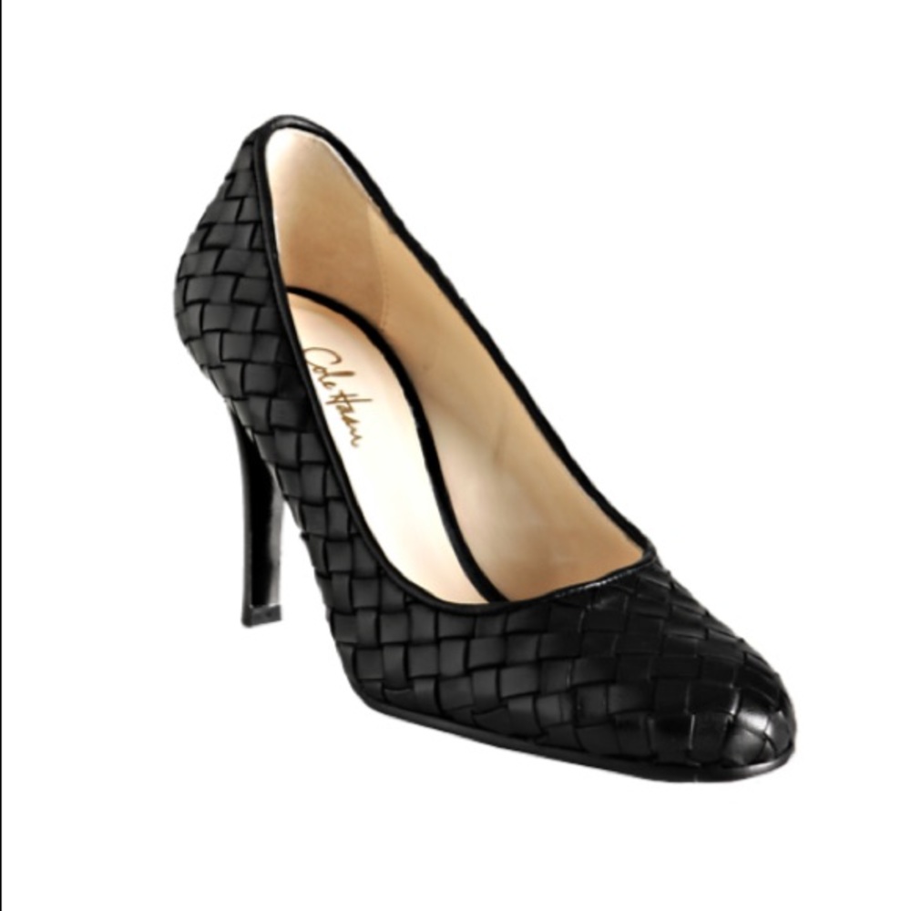 Cole Haan • Black Nike Air Genevieve Pump • 8